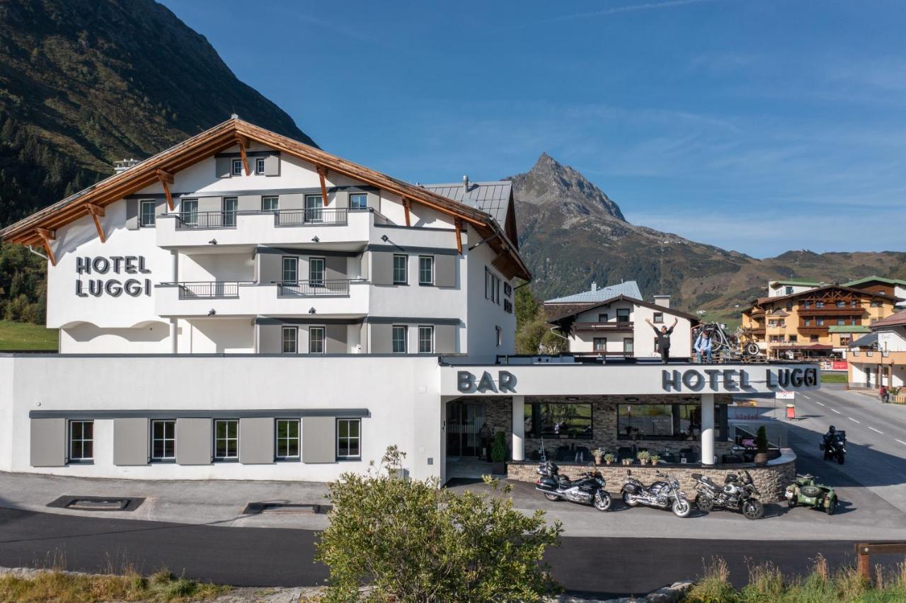 Hotel Luggi Galtuer Exterior photo